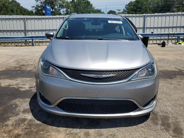 2018 Chrysler Pacifica Touring L VIN: 2C4RC1BG2JR112143 Lot: 56274404