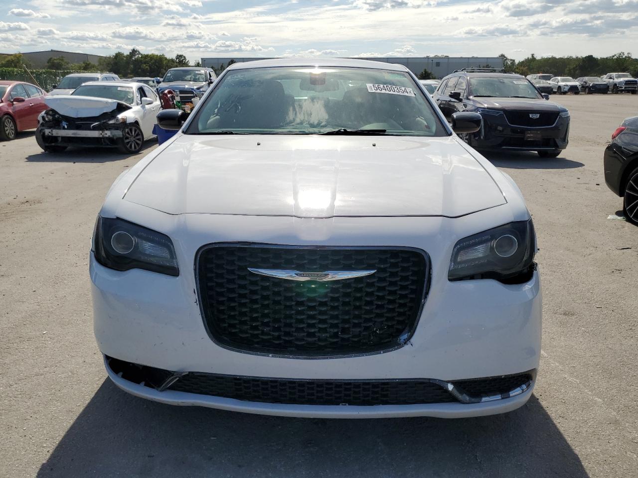 2C3CCAAG7KH755834 2019 Chrysler 300 Touring