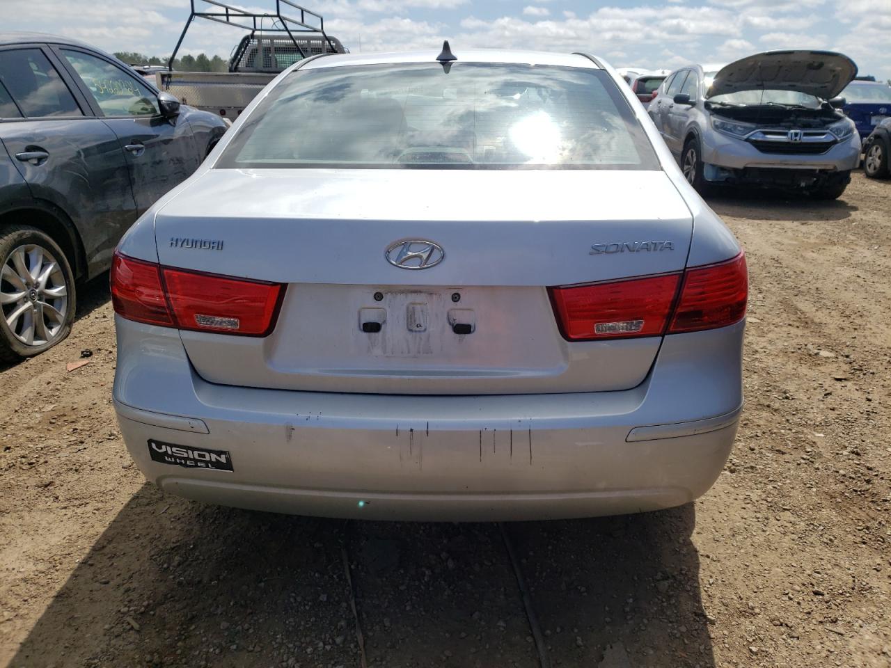 5NPET4AC0AH650075 2010 Hyundai Sonata Gls