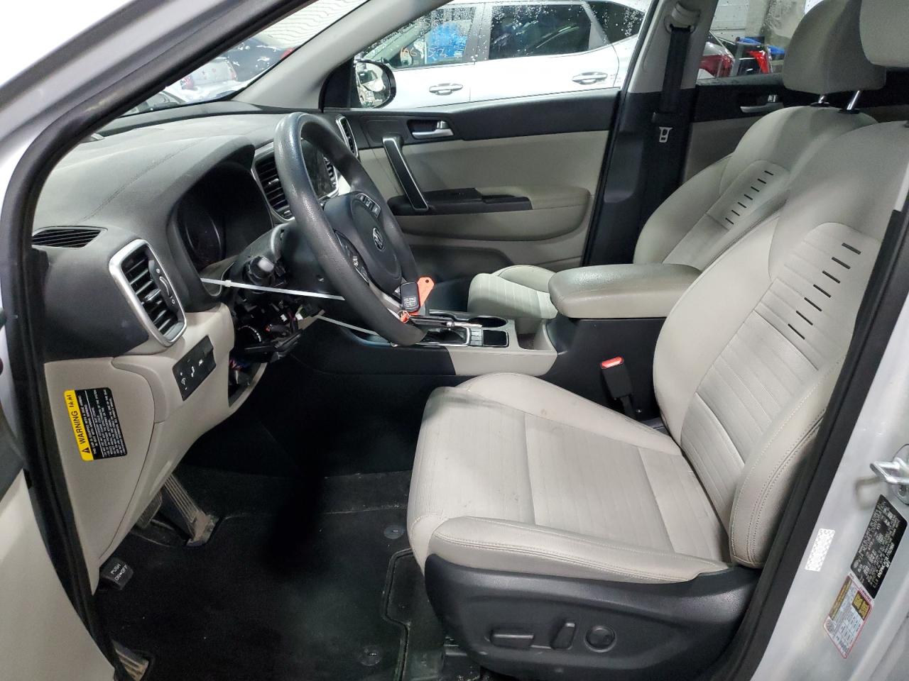 KNDPMCAC0L7702960 2020 Kia Sportage Lx