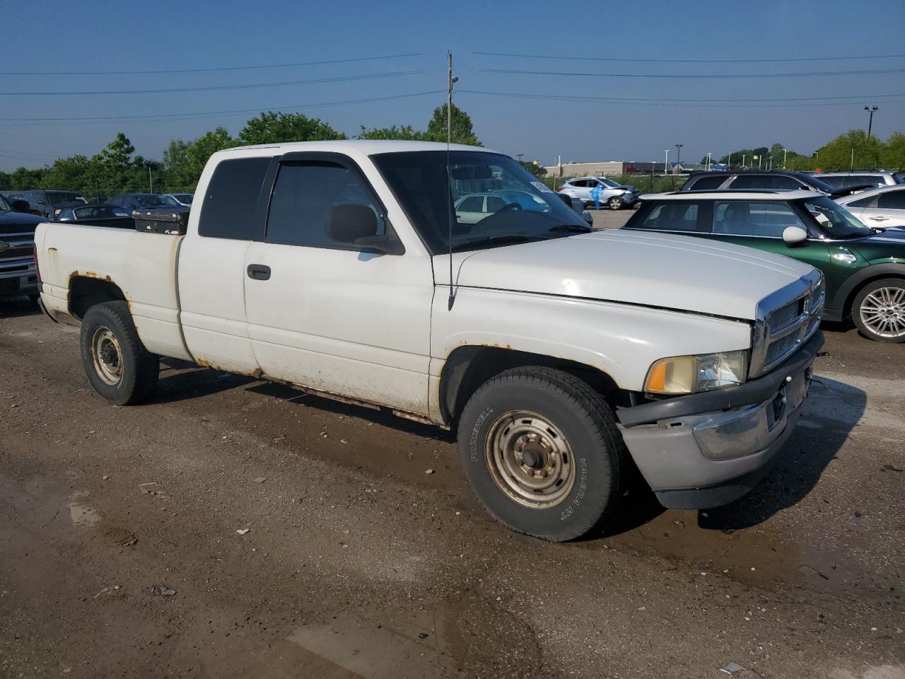 3B7KC22Z5WG138239 1998 Dodge Ram 2500