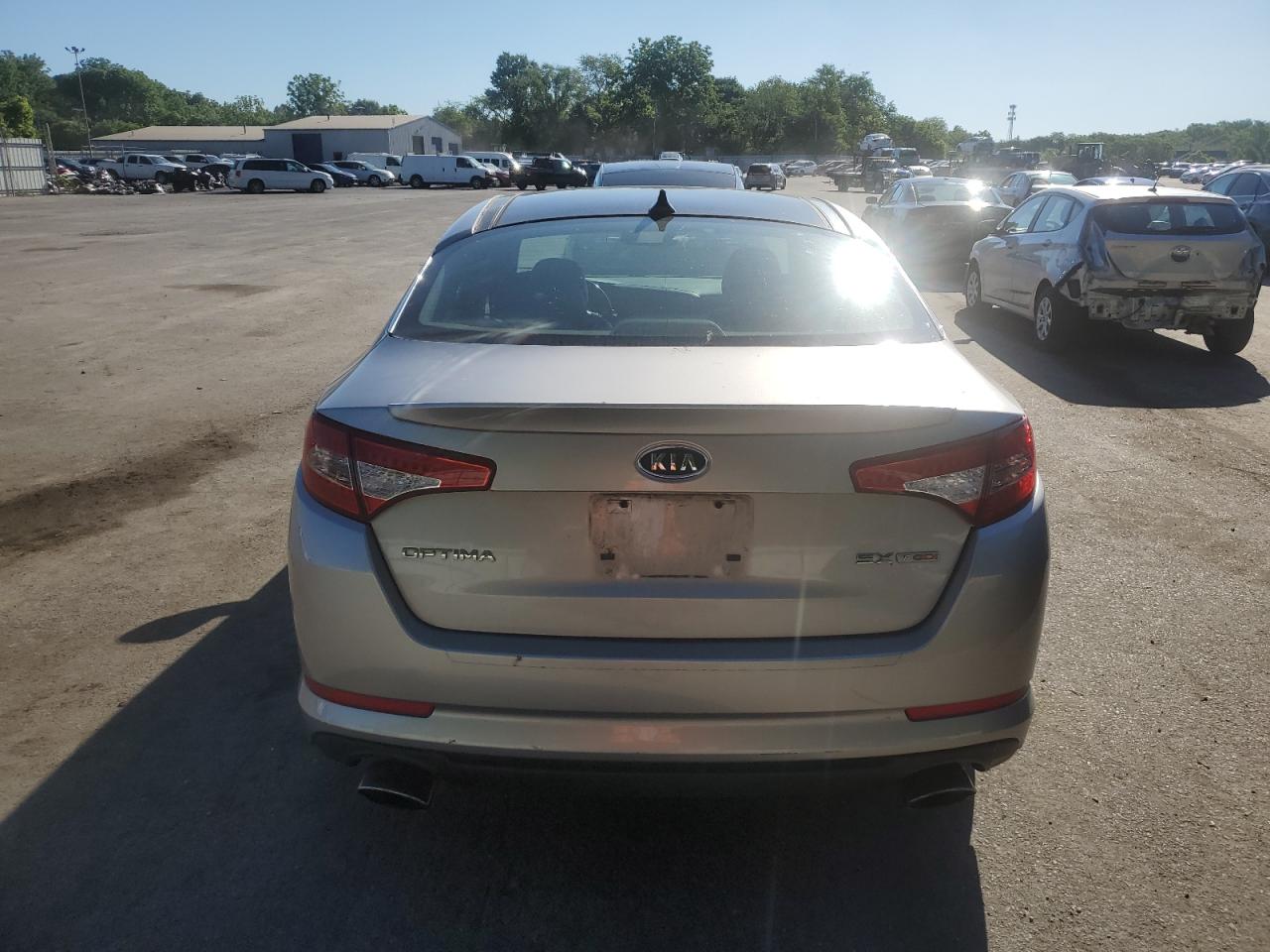 KNAGR4A68B5114961 2011 Kia Optima Sx