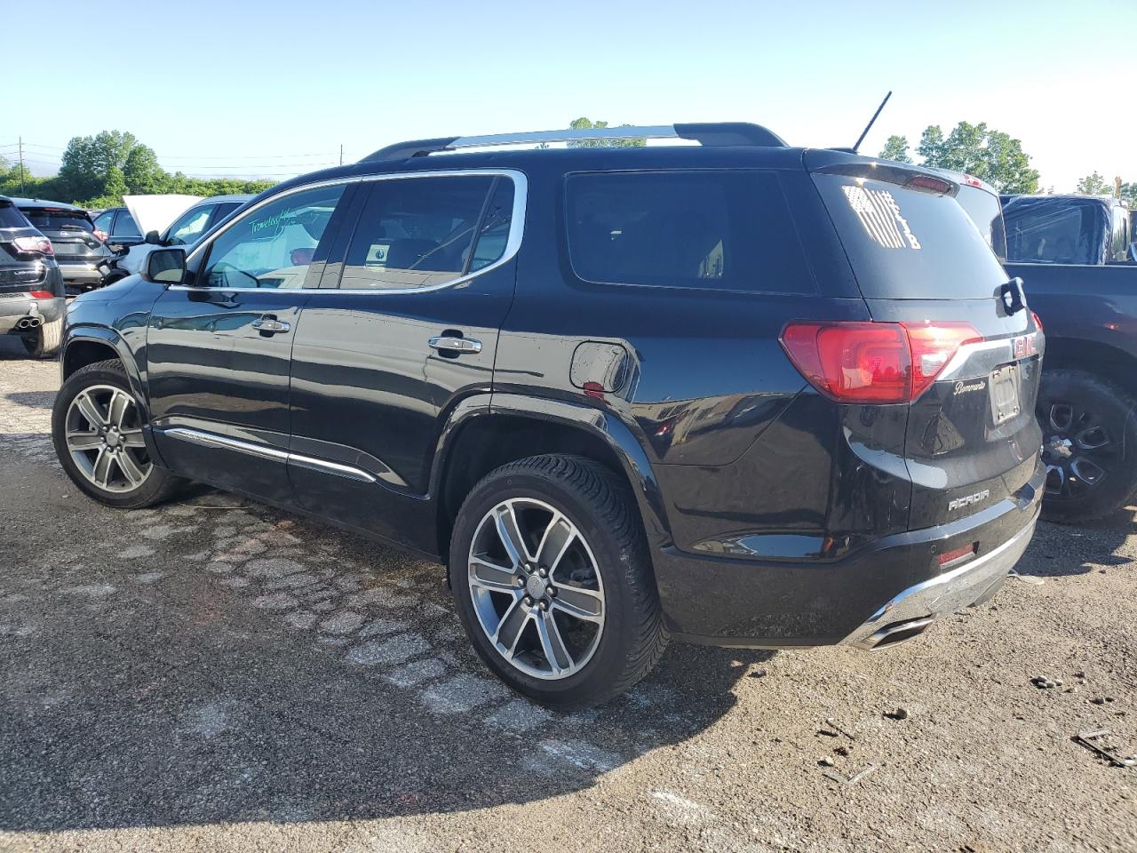 1GKKNXLS4HZ157848 2017 GMC Acadia Denali