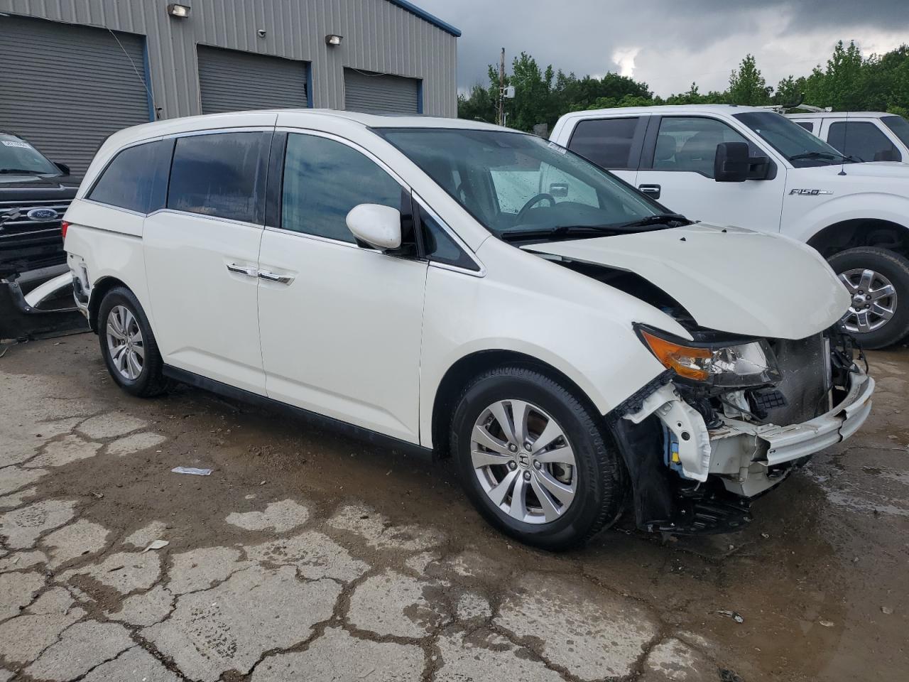 5FNRL5H61HB011591 2017 Honda Odyssey Exl