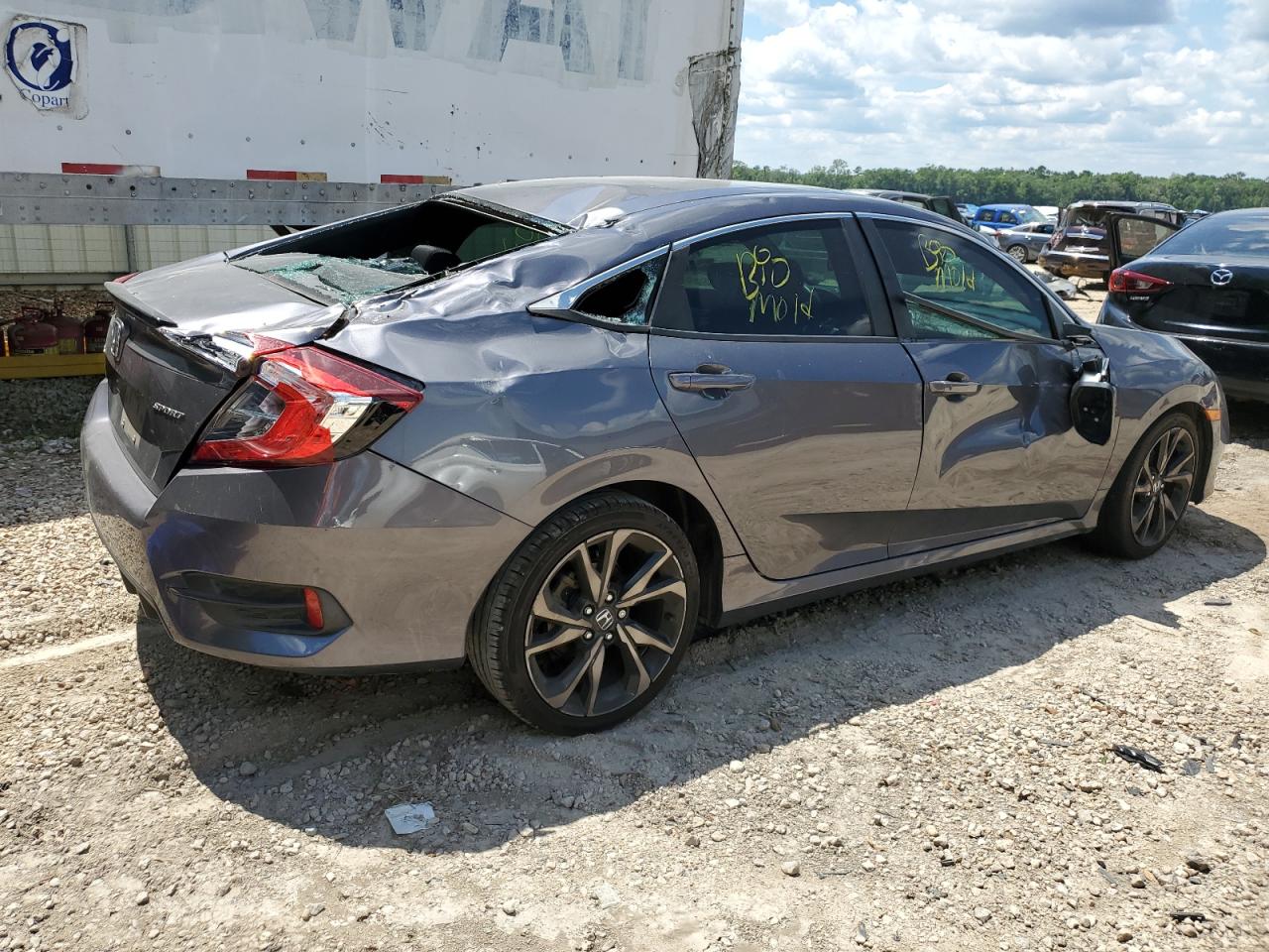 2HGFC2F84KH581318 2019 Honda Civic Sport