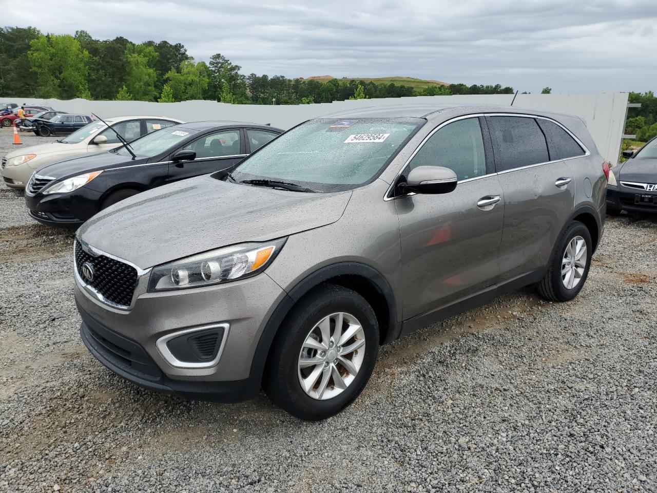 2018 Kia Sorento Lx vin: 5XYPG4A31JG424745