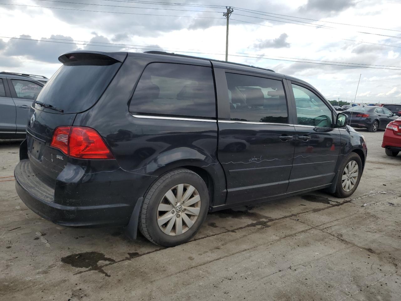 2012 Volkswagen Routan Sel vin: 2C4RVACG8CR194097