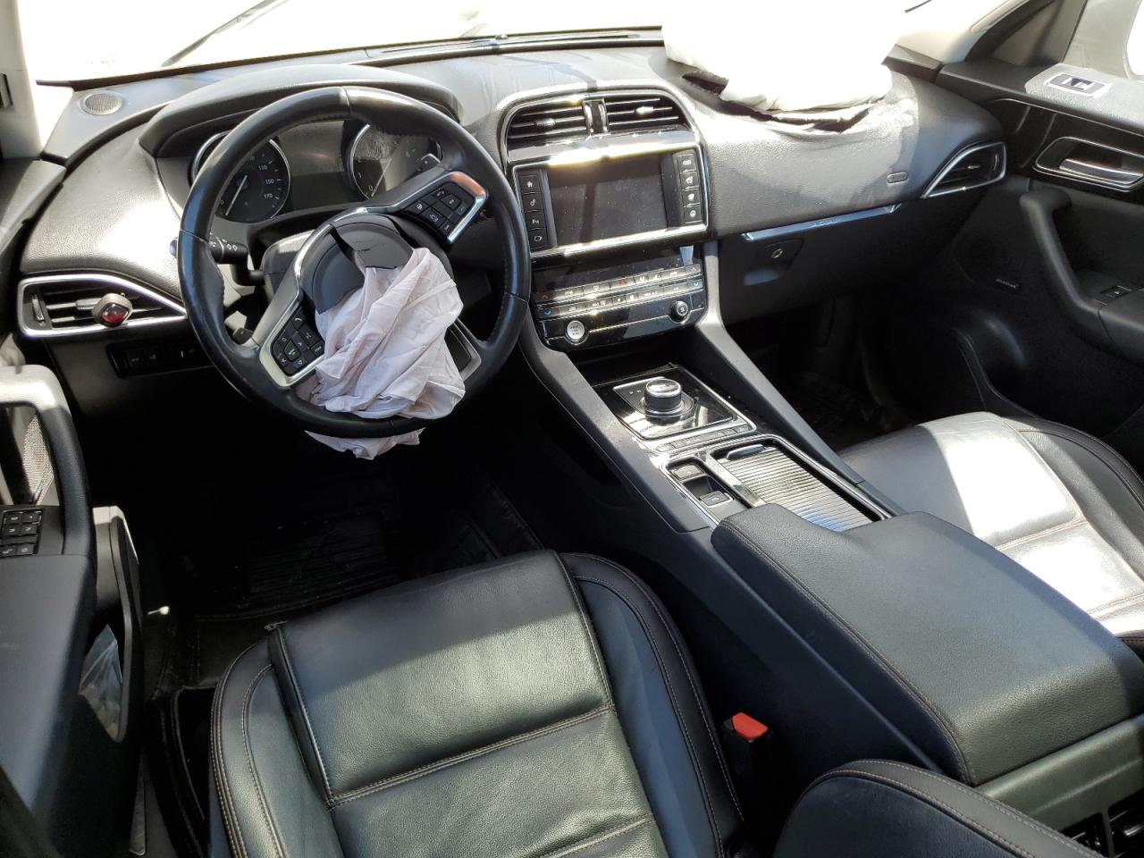 SADCK2FX4JA351209 2018 Jaguar F-Pace Prestige