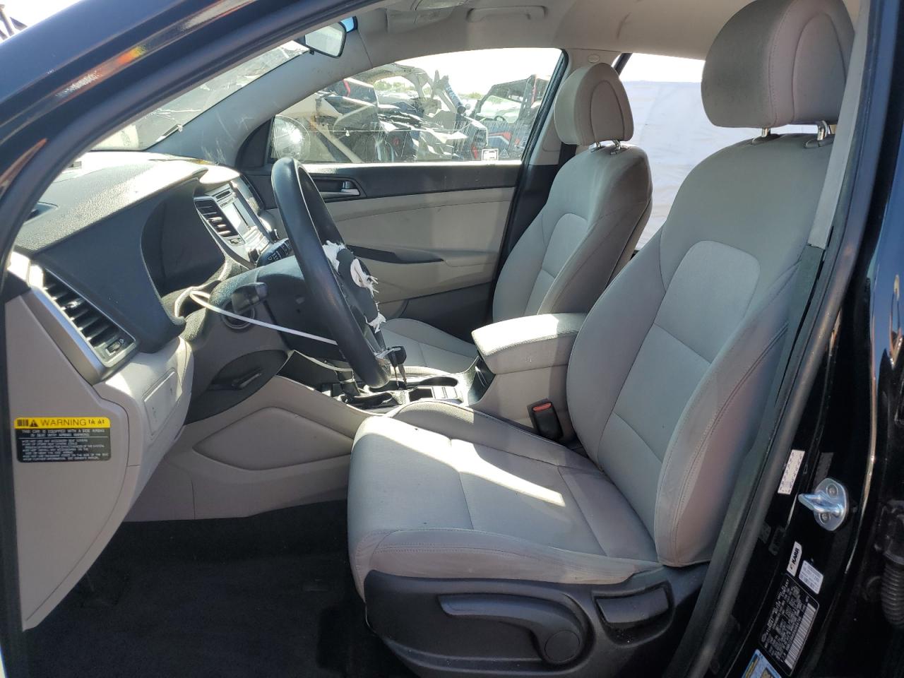 KM8J23A40HU464746 2017 Hyundai Tucson Se