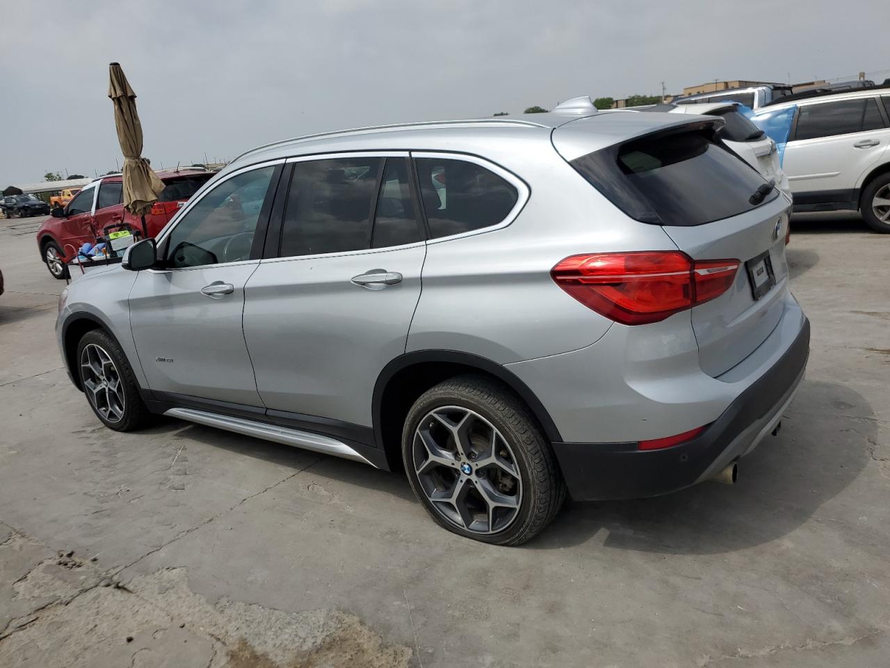 WBXHT3C38H5F86436 2017 BMW X1 xDrive28I