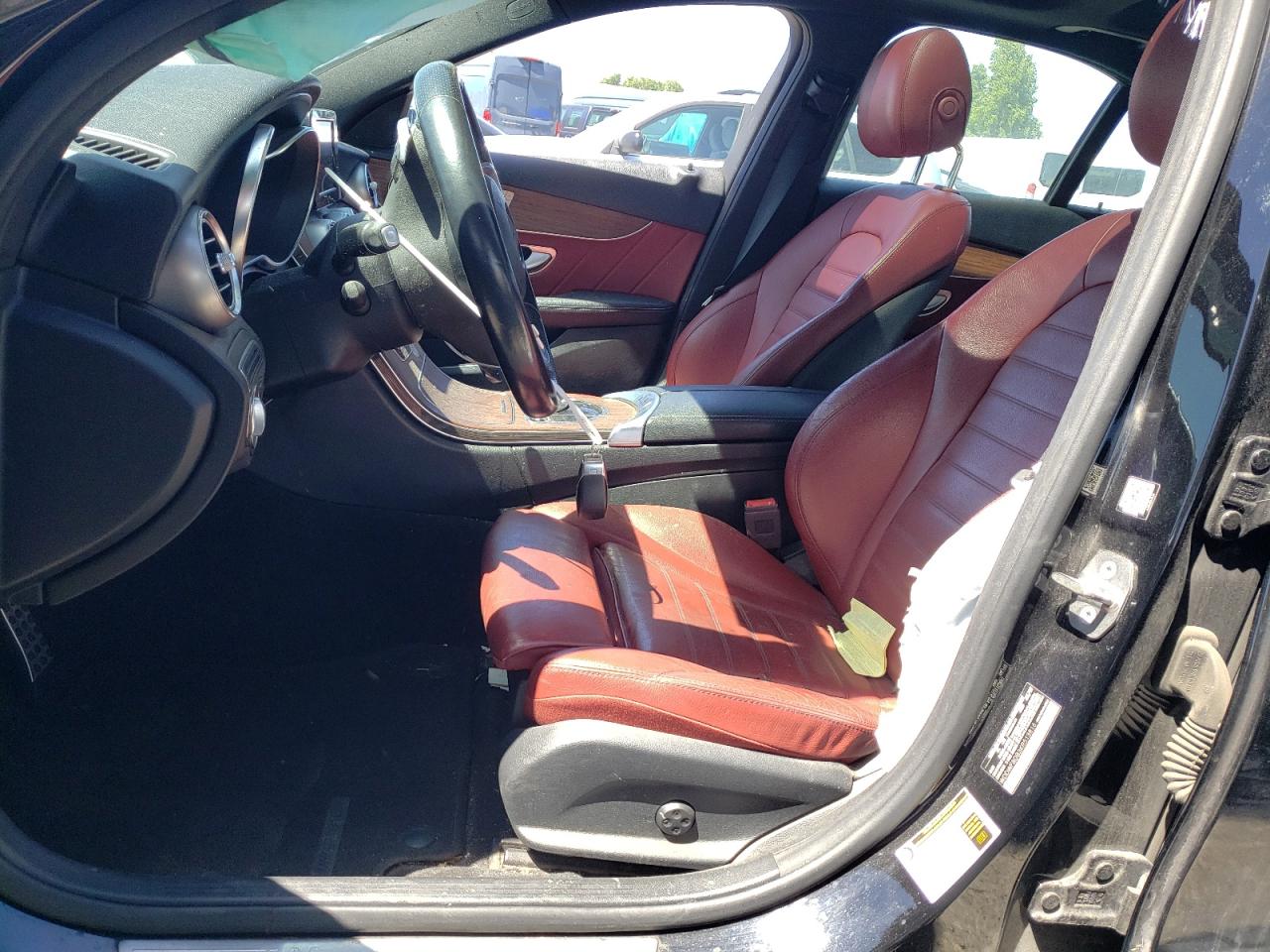 WDDWF8DB3KR513816 2019 Mercedes-Benz C 300