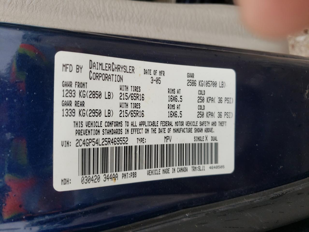 2C4GP54L25R469552 2005 Chrysler Town & Country Touring