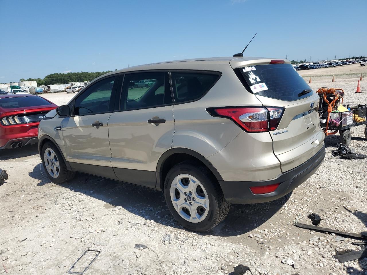 2018 Ford Escape S vin: 1FMCU0F75JUA22569