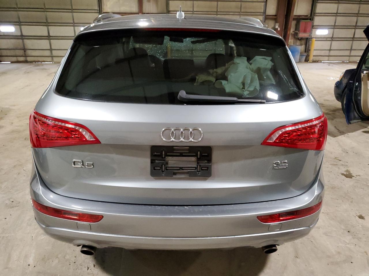 WA1CKAFPXAA082410 2010 Audi Q5 Premium