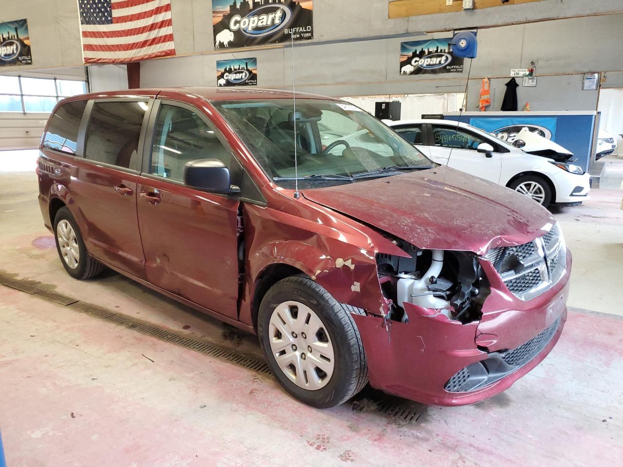 2C4RDGBG7JR363353 2018 Dodge Grand Caravan Se