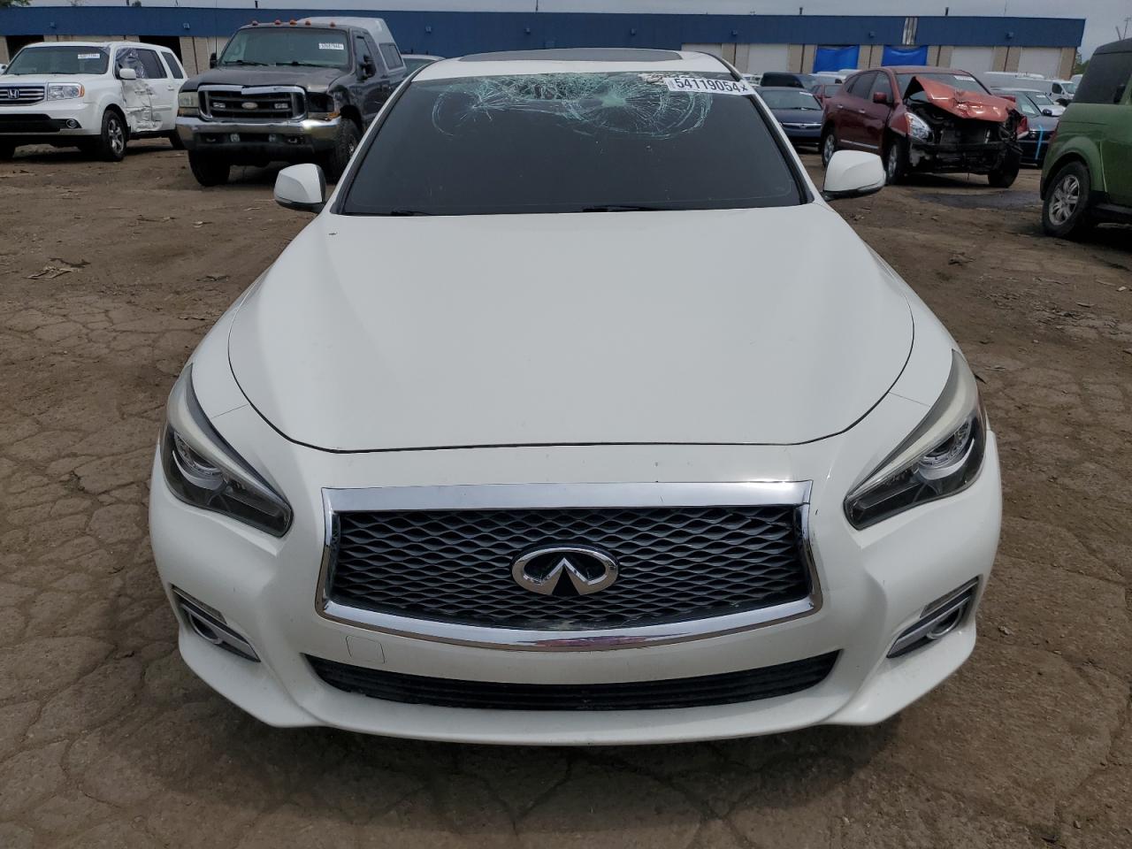 JN1EV7AR9HM834126 2017 Infiniti Q50 Premium