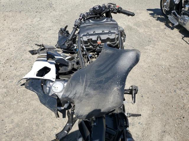 2018 YAMAHA YZFR6 C JYARJ28Y4JA001542