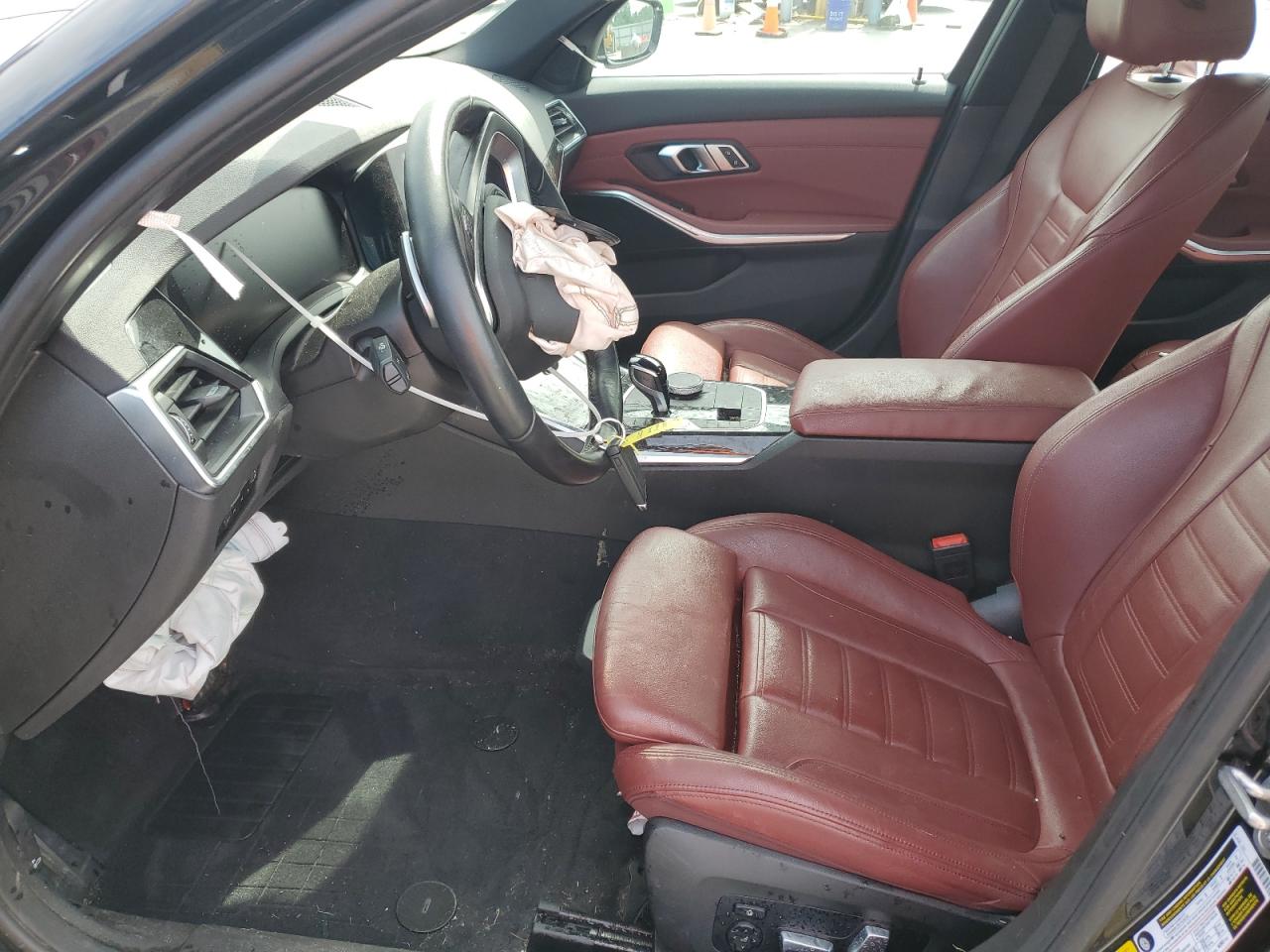 3MW5R7J09N8C22937 2022 BMW 330Xi