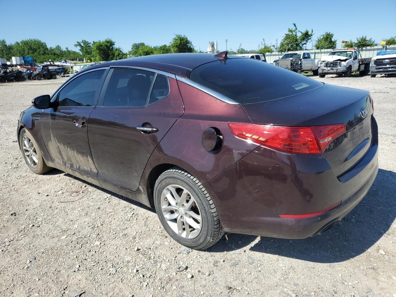 2013 Kia Optima Lx vin: 5XXGM4A72DG133935