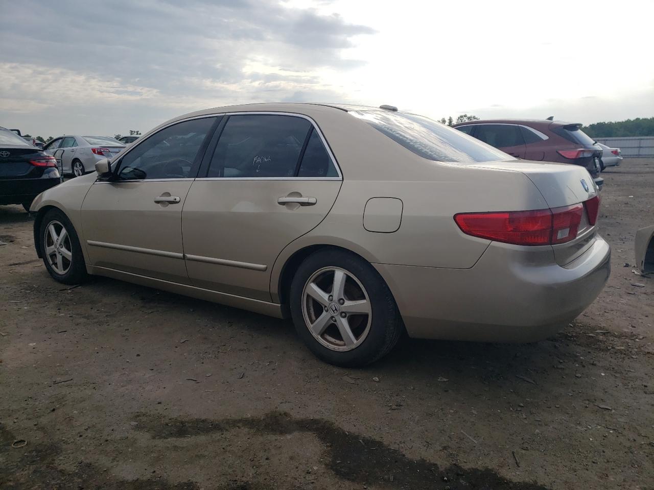 1HGCM568X5A178268 2005 Honda Accord Ex