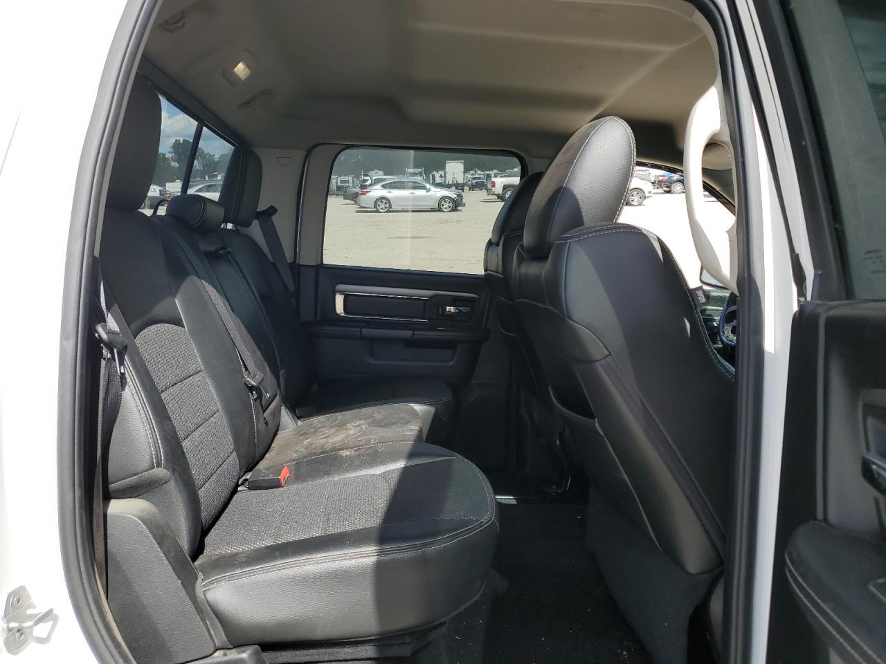 1C6RR7MT3ES479513 2014 Ram 1500 Sport