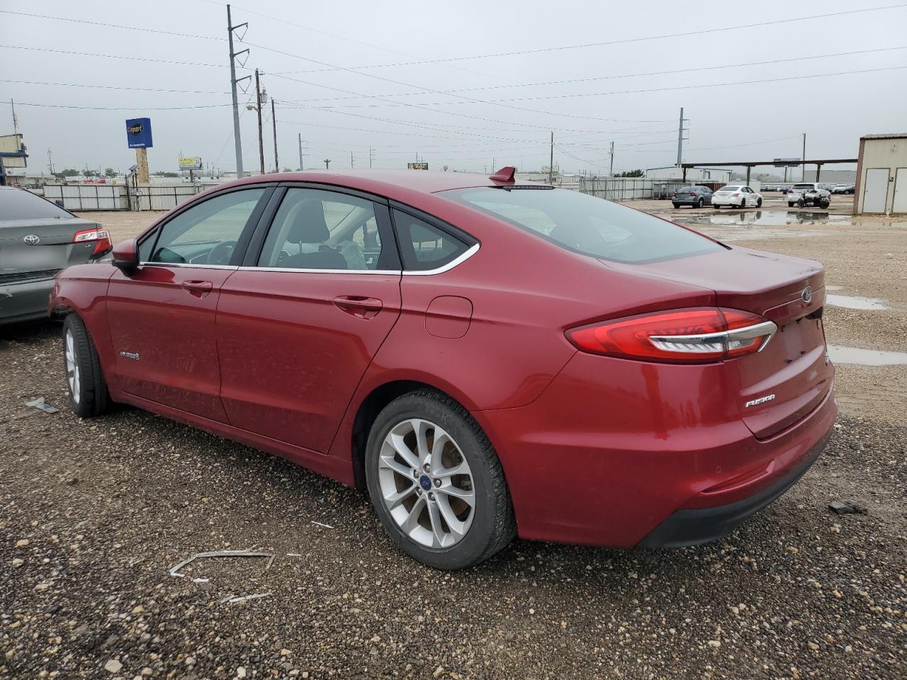 3FA6P0LU3KR263824 2019 Ford Fusion Se