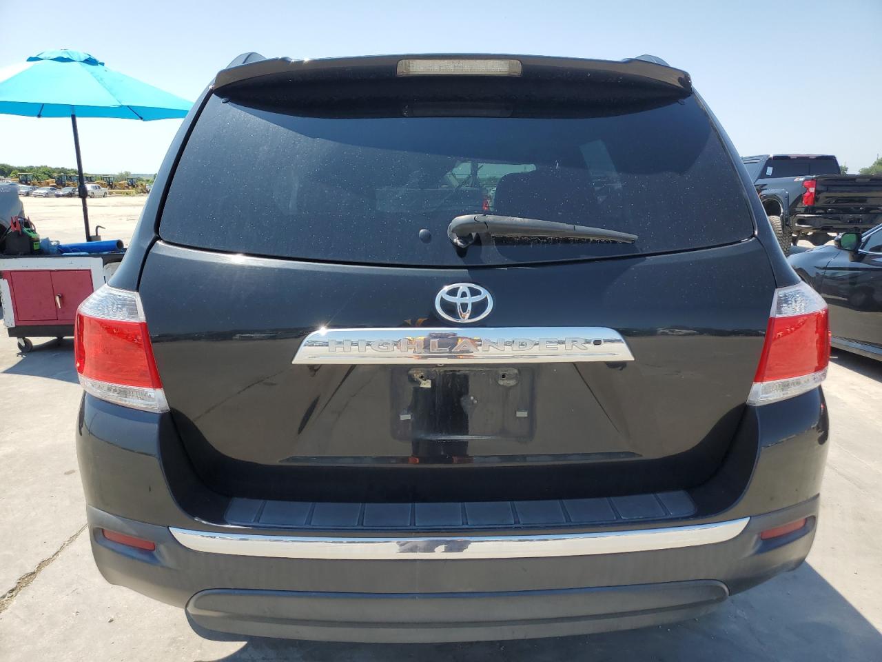 5TDZK3EH6DS100074 2013 Toyota Highlander Base