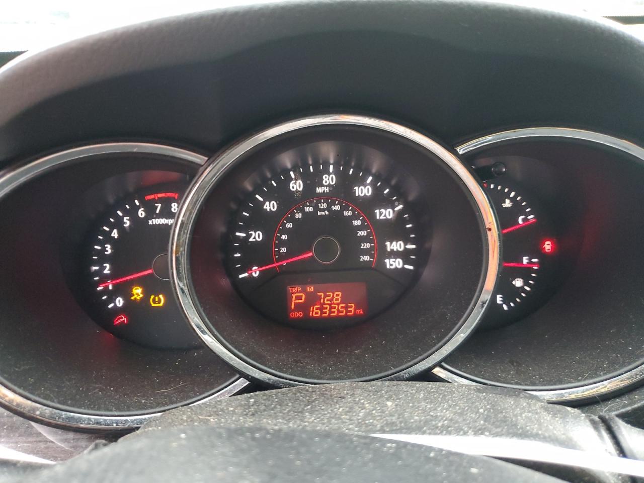 5XYKT3A12CG201938 2012 Kia Sorento Base