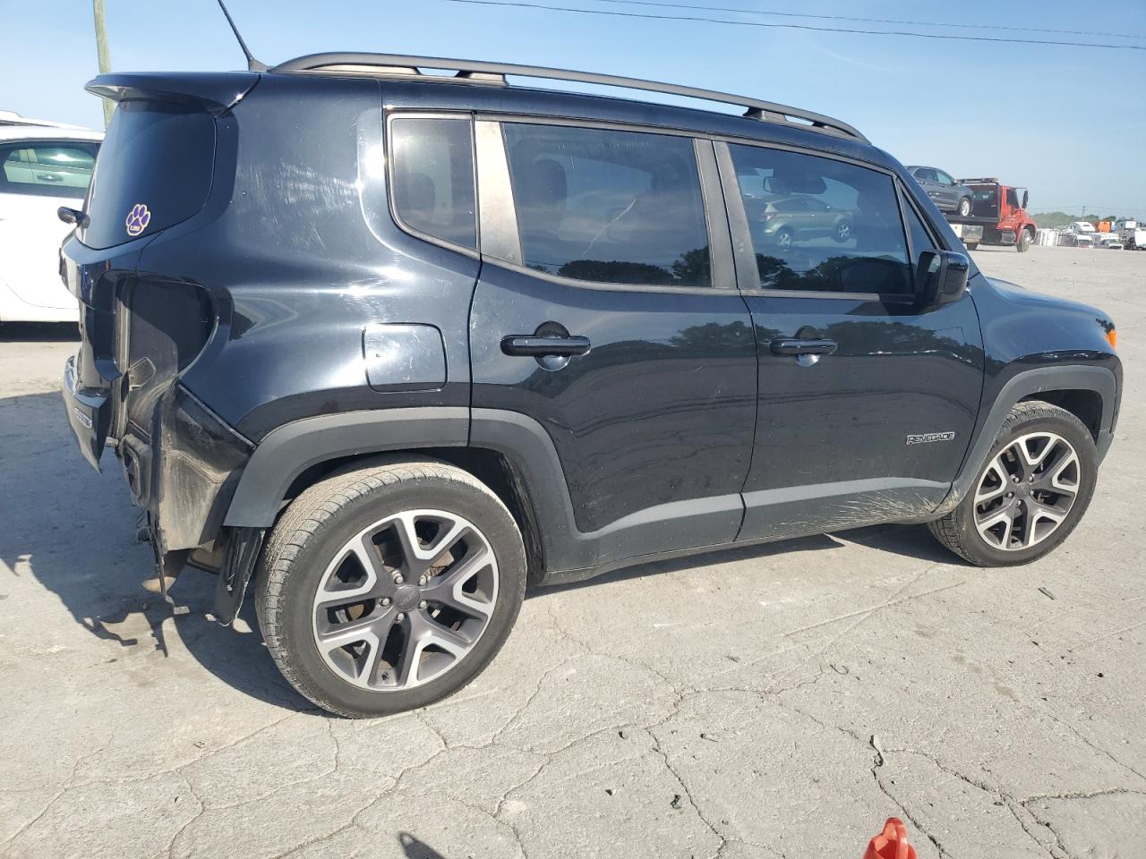 ZACCJABT9GPC45598 2016 Jeep Renegade Latitude