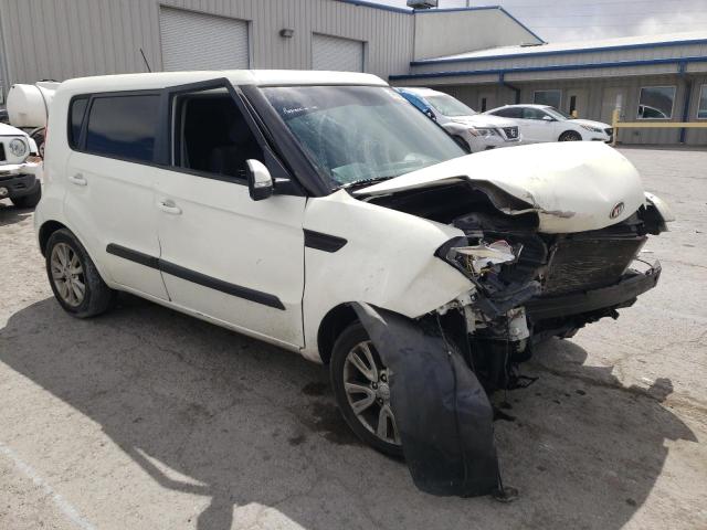 2013 Kia Soul + VIN: KNDJT2A63D7555144 Lot: 54635644