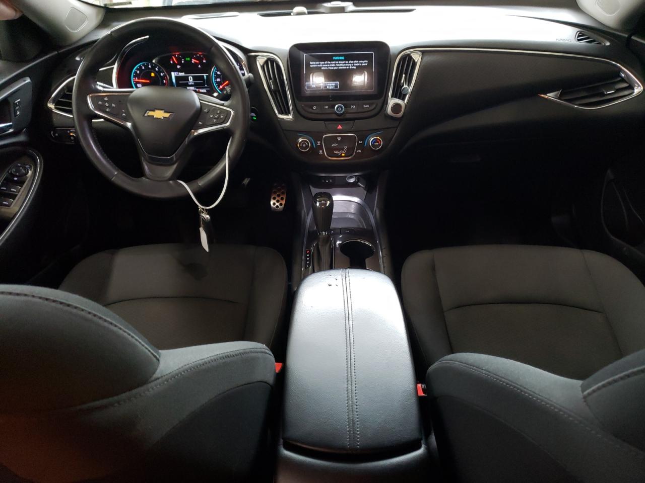 1G1ZE5ST6HF103762 2017 Chevrolet Malibu Lt