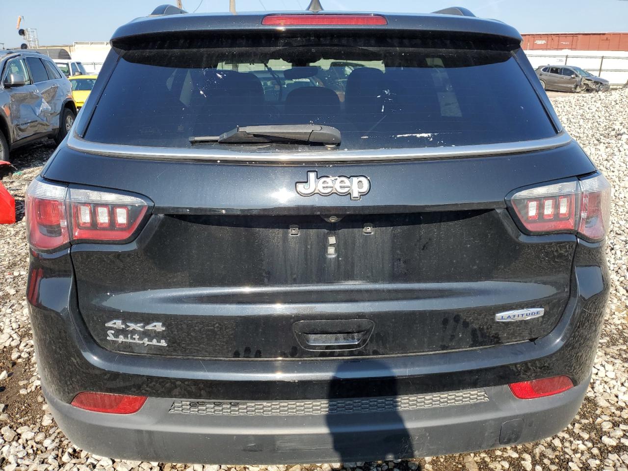 3C4NJDBB7KT723813 2019 Jeep Compass Latitude