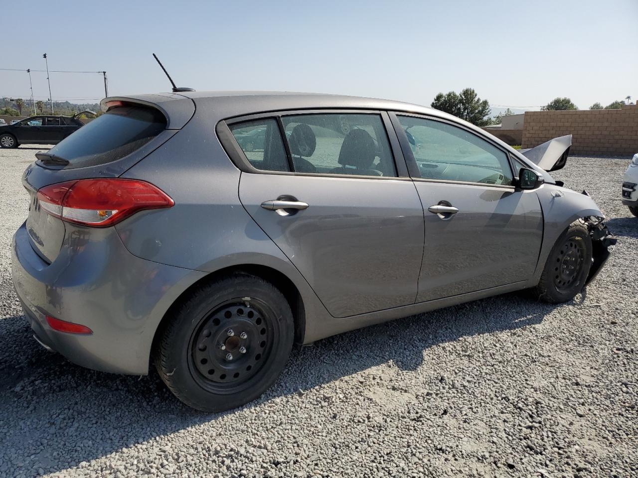 KNAFK5A81G5653341 2016 Kia Forte Lx