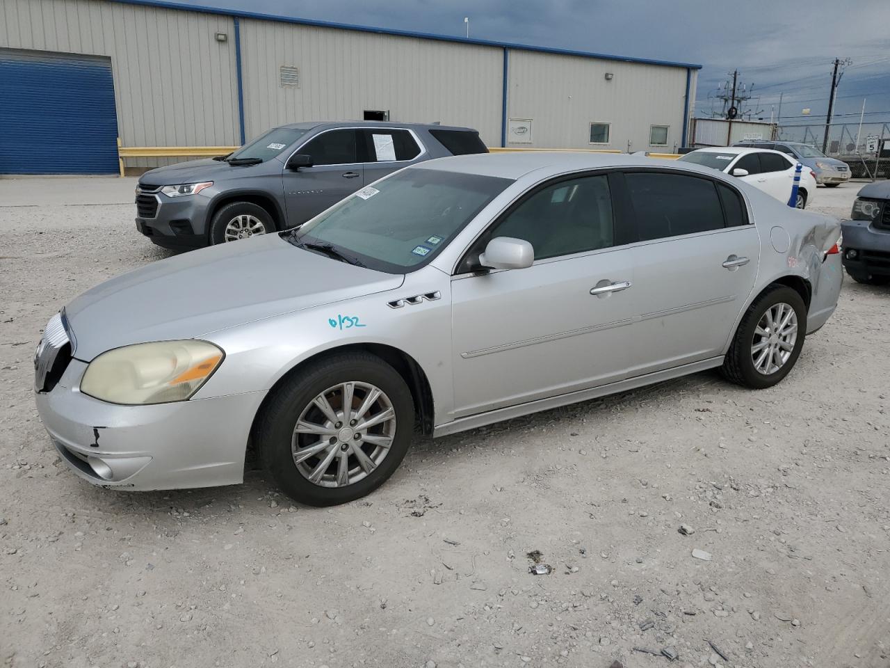 1G4HC5EM1BU106757 2011 Buick Lucerne Cxl