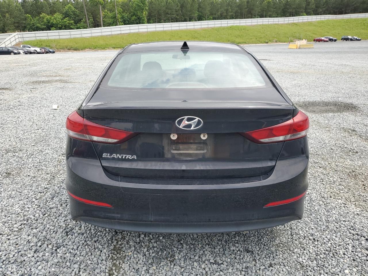 5NPD84LF1JH383548 2018 Hyundai Elantra Sel