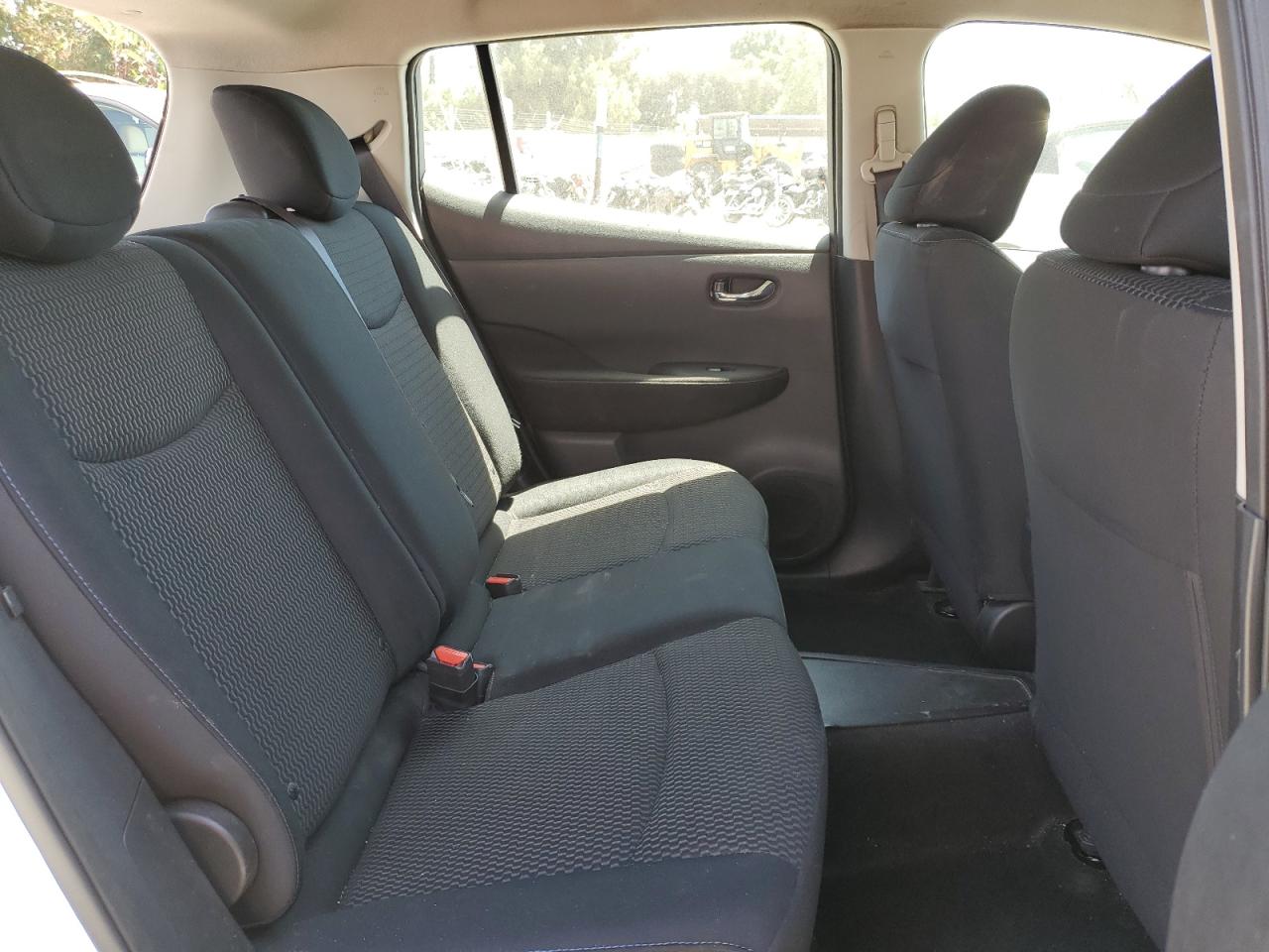 1N4AZ0CPXFC331457 2015 Nissan Leaf S