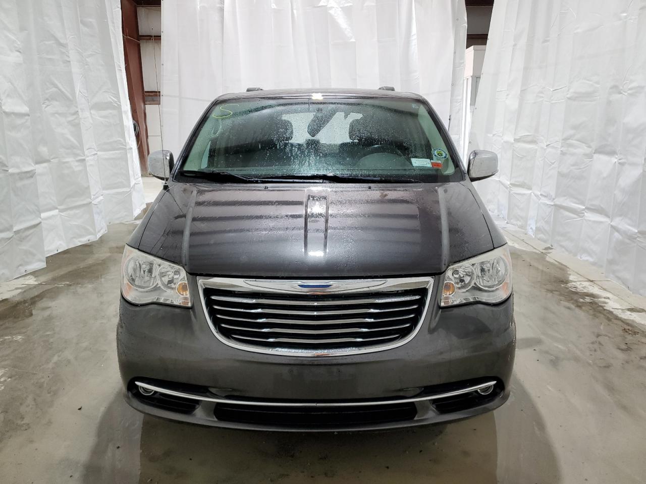 2C4RC1CG4ER232322 2014 Chrysler Town & Country Touring L