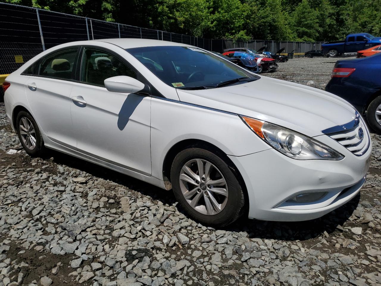 5NPEB4AC1DH774086 2013 Hyundai Sonata Gls