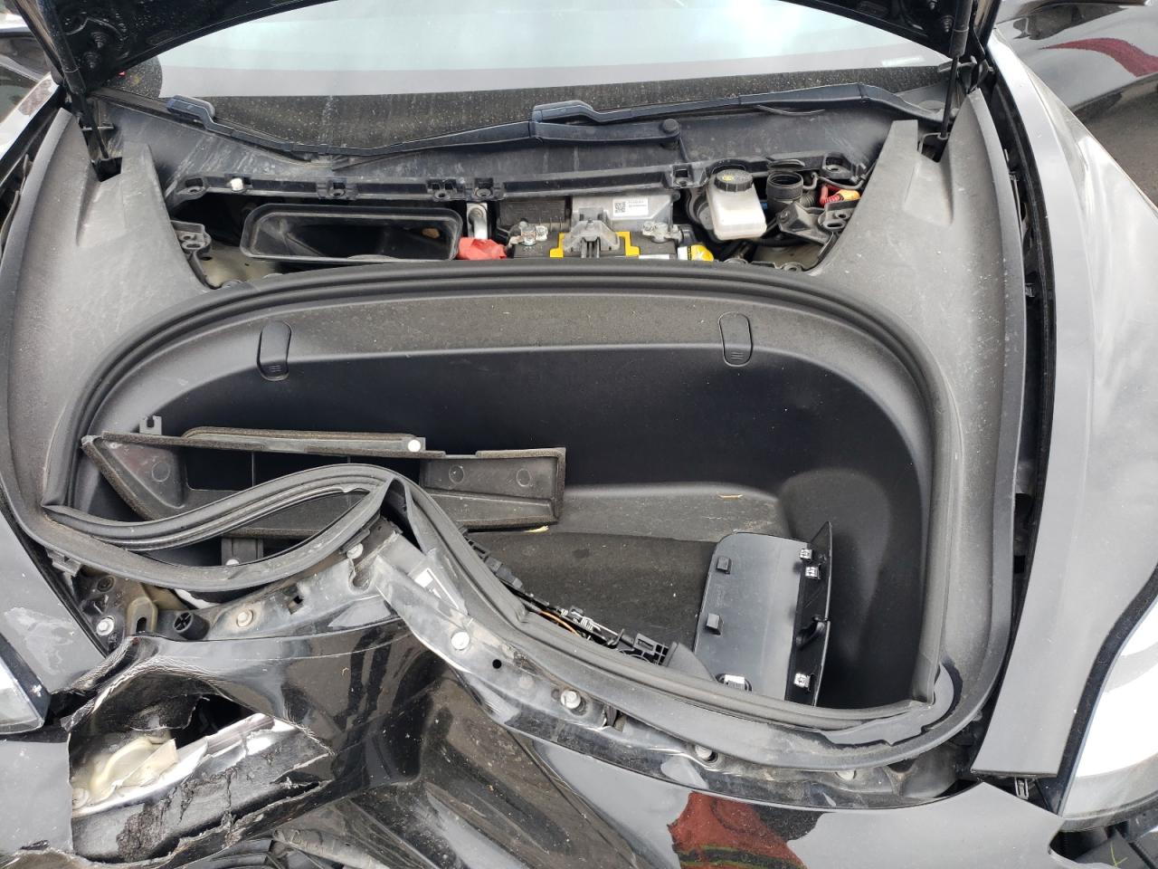 5YJ3E1EA0KF310806 2019 Tesla Model 3