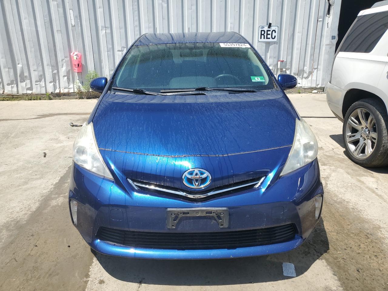 JTDZN3EU0C3156452 2012 Toyota Prius V