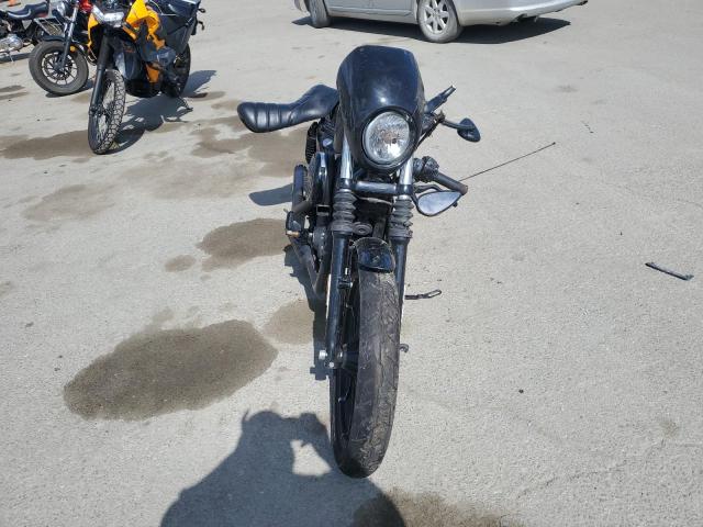 2018 HARLEY-DAVIDSON XL883 IRON 1HD4LE218JC415304