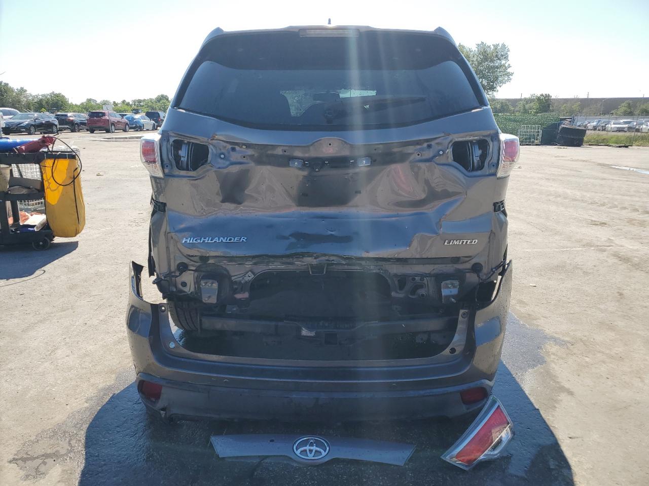 5TDYKRFH7ES021110 2014 Toyota Highlander Limited