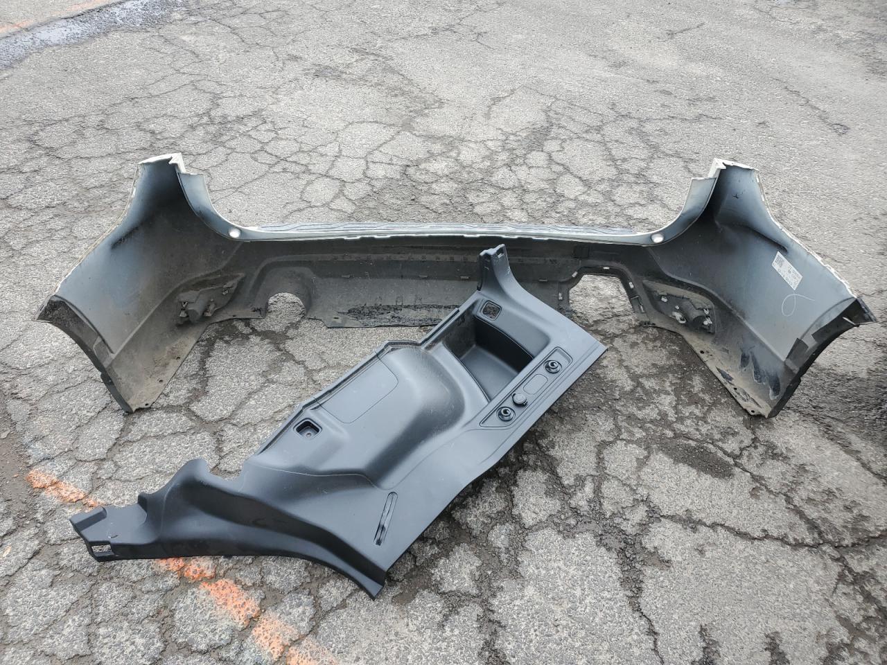 JF2SKAEC4KH409961 2019 Subaru Forester Premium