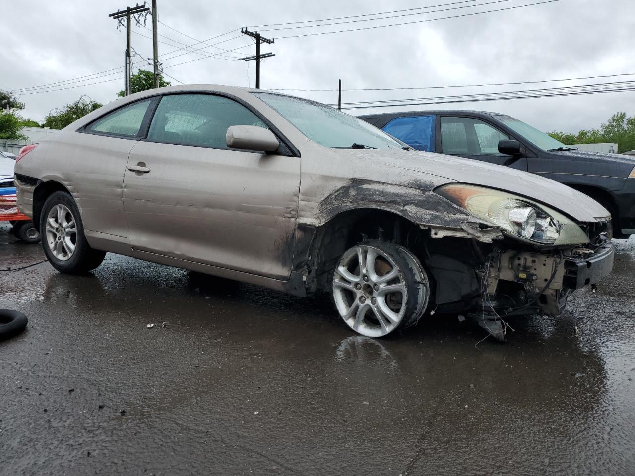 4T1CE38PX4U857664 2004 Toyota Camry Solara Se