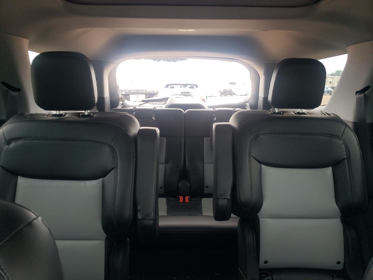 1FMSK7DH3NGC11117 2022 Ford Explorer Xlt