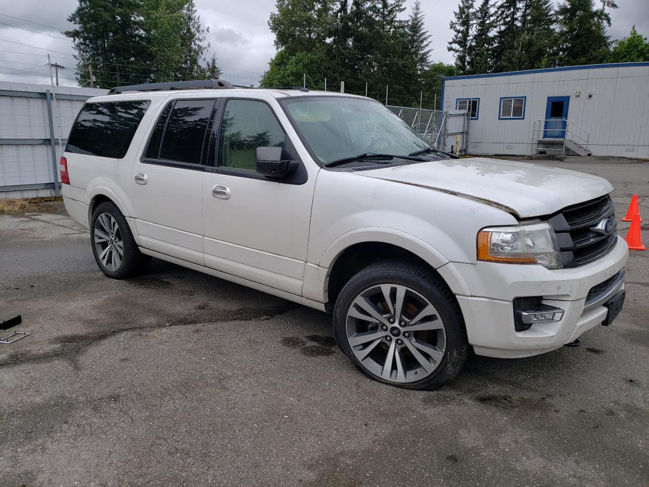 1FMJK2AT2HEA11353 2017 Ford Expedition El Limited