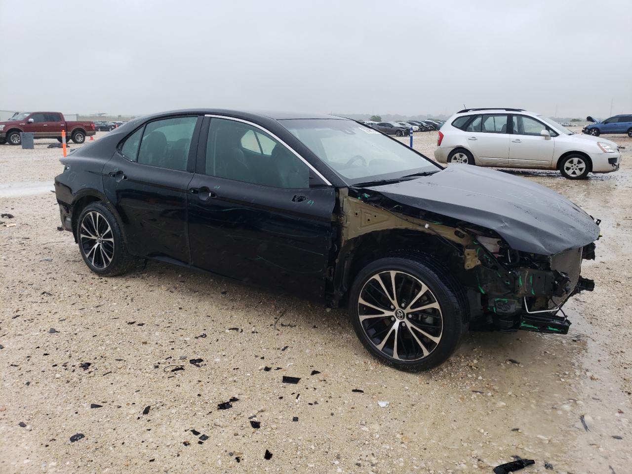 2019 Toyota Camry L vin: 4T1B11HK2KU165072