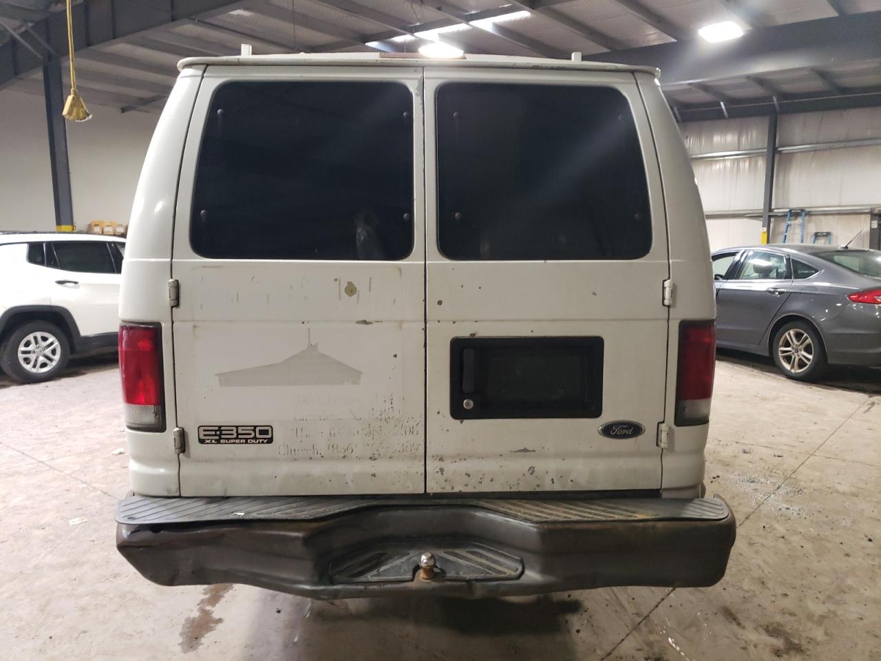 1FBSS31L11HA92997 2001 Ford Econoline E350 Super Duty Wagon