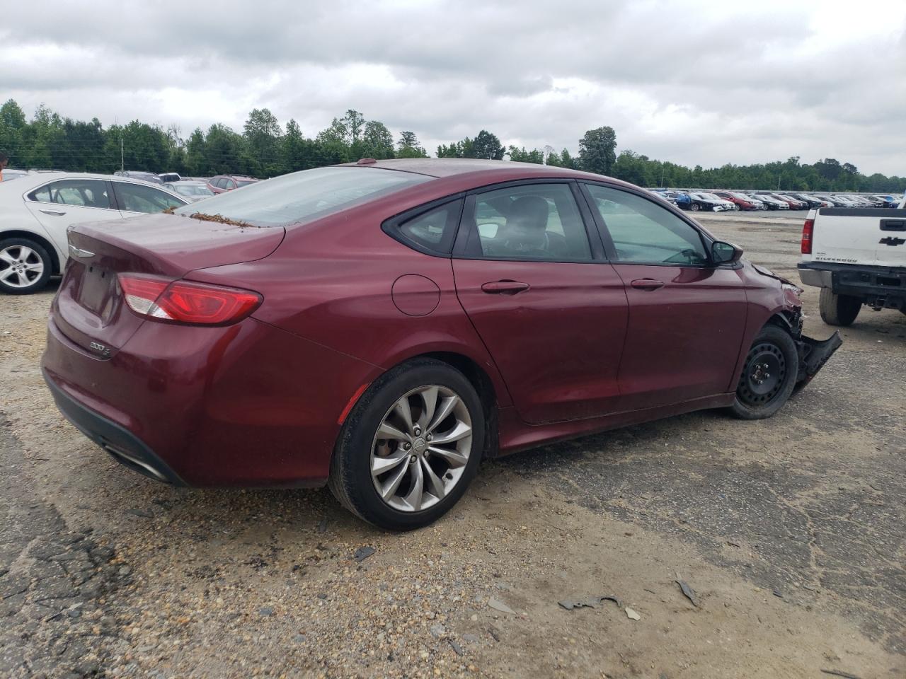 1C3CCCBBXFN670773 2015 Chrysler 200 S