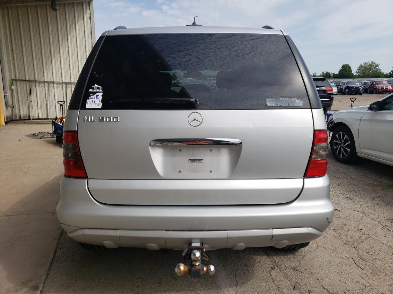 4JGAB75E45A559155 2005 Mercedes-Benz Ml 500